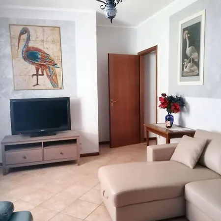 Apartment Charming In With Garden 75 M² *