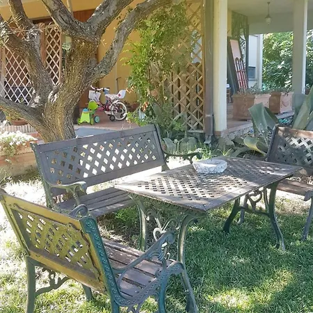 Charming In With Garden 75 M²