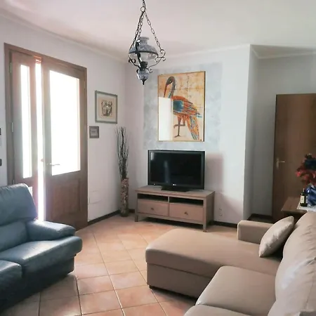 Apartment Charming In With Garden 75 M² San Mauro Pascoli